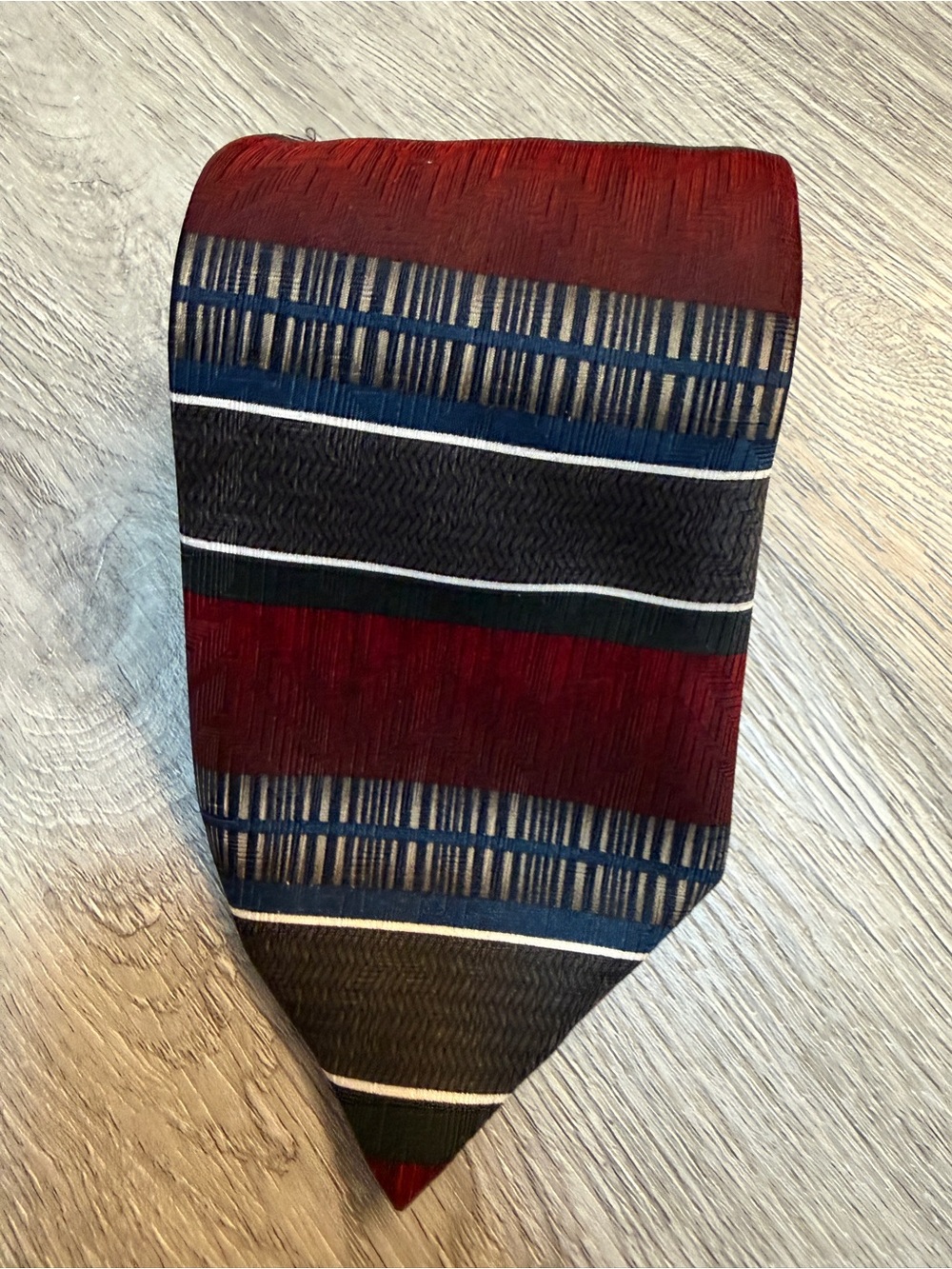 David Taylor 100% Polyester Tie Red/Blue/Gray Stripes Skinny Men Necktie 54x3.75